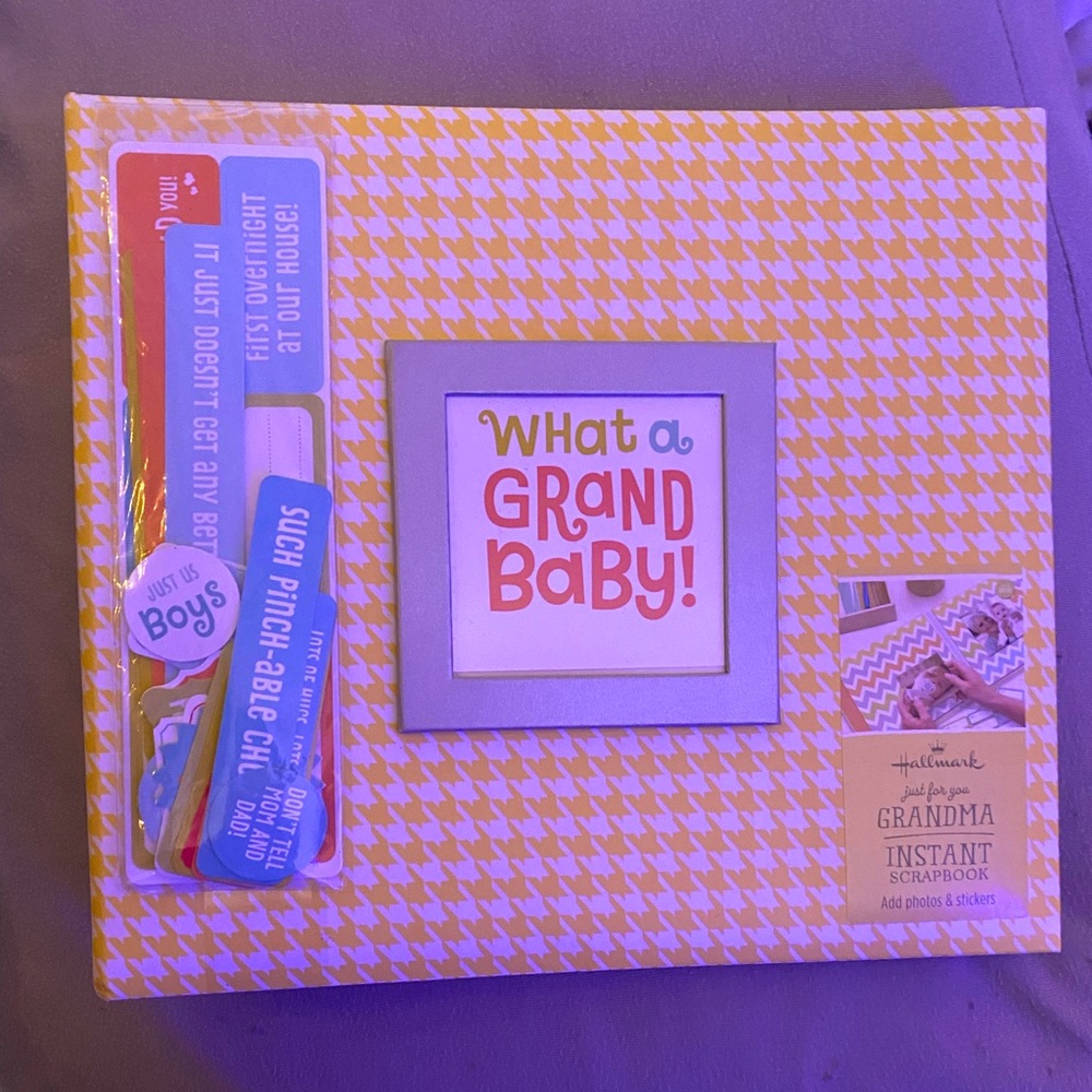💙💗Hallmark baby book for Grandparents💙💗